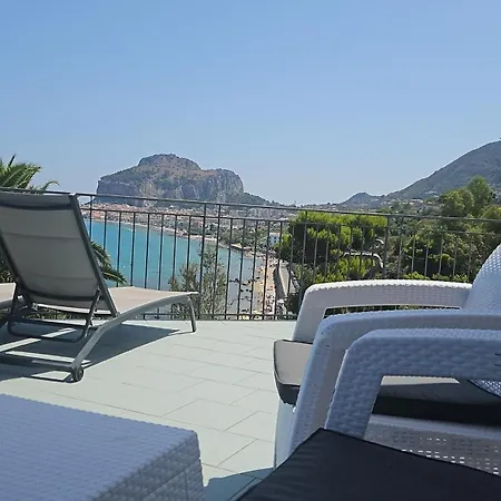 La Terrazza Sul Mare 切法卢