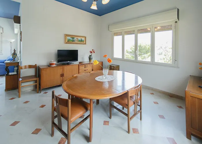 La Terrazza Sul Mare 切法卢